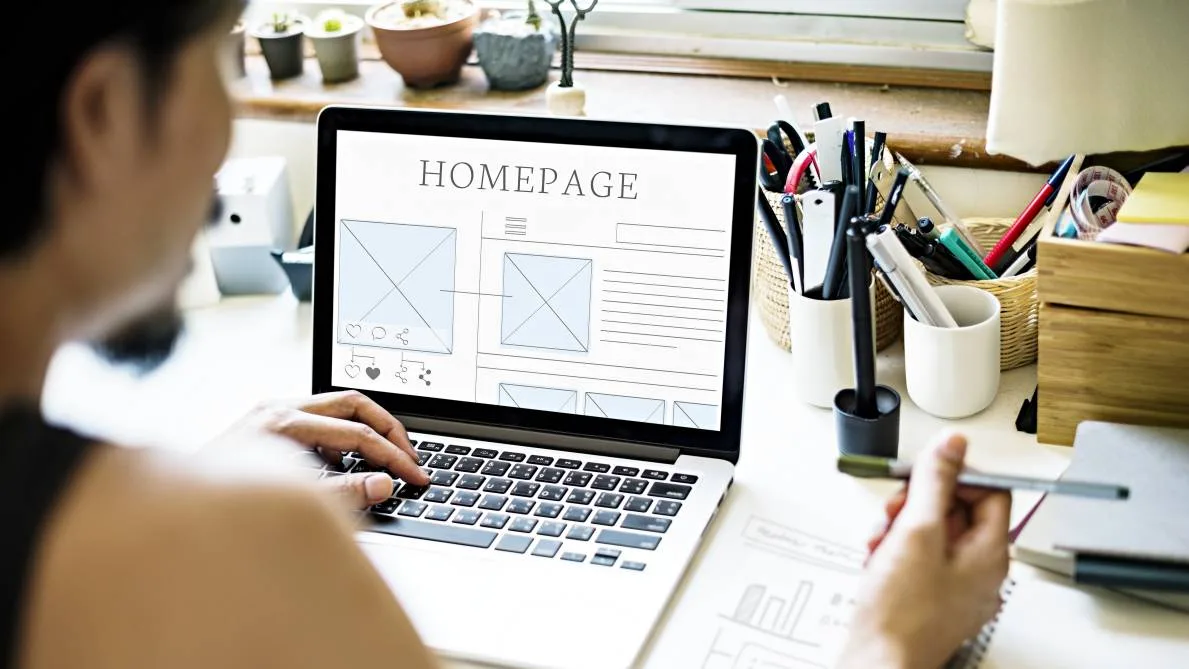 female-web-designer